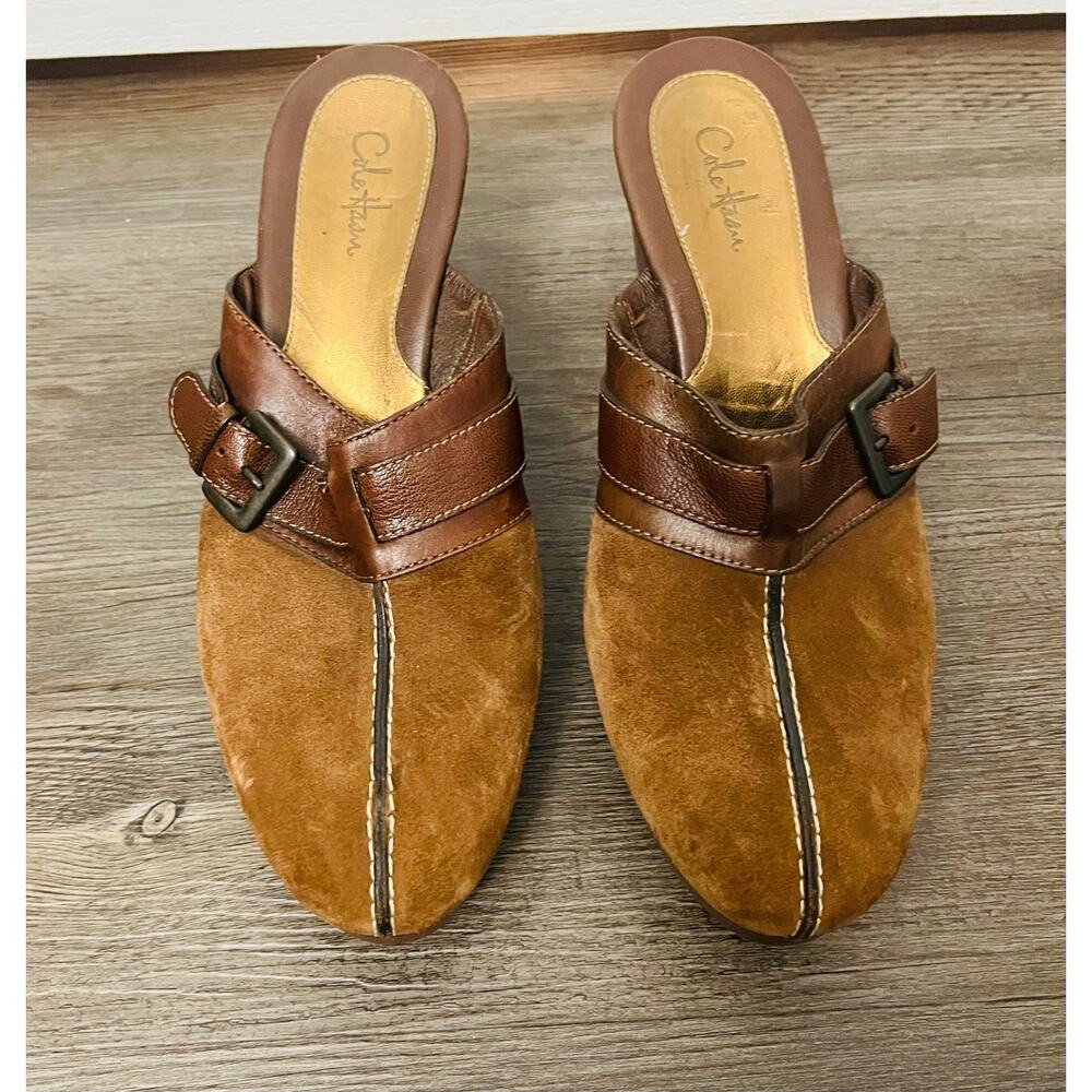 Cole Hann woman’s leather clogs chocolate brown. 9